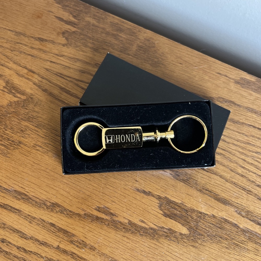 Honda Valet Key Chain Gold Tone Engraved Shiny